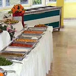 Uyum מלון