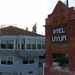 מלון Uyum 3*