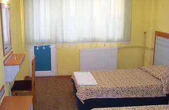Otel Uyum 3*