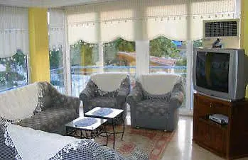 Otel Uyum