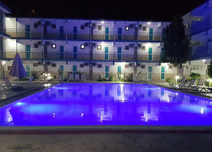 Uyum Hotel 3*